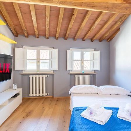 Casa San Paolino Dentro Le MuraElegant Flat Wifi E Selfcheckin Lucca Exteriör bild