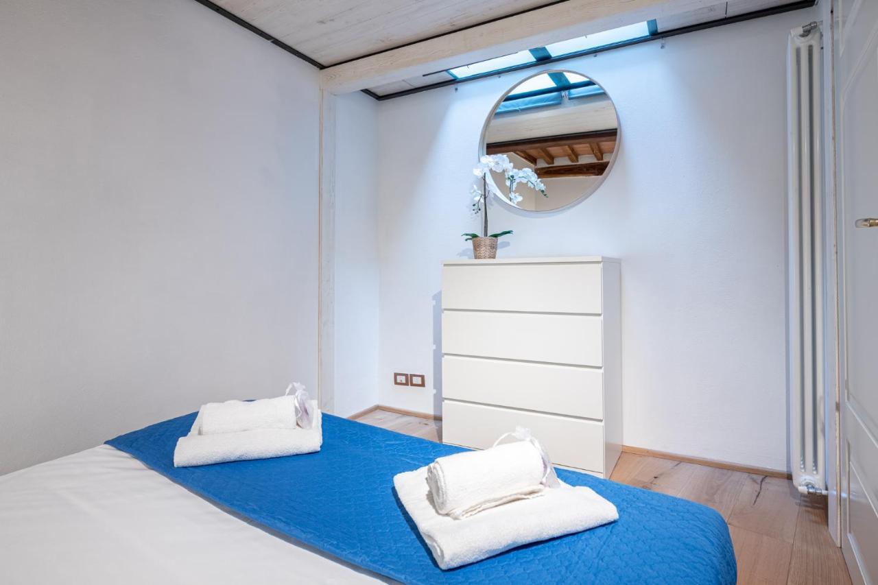 Casa San Paolino Dentro Le MuraElegant Flat Wifi E Selfcheckin Lucca Exteriör bild